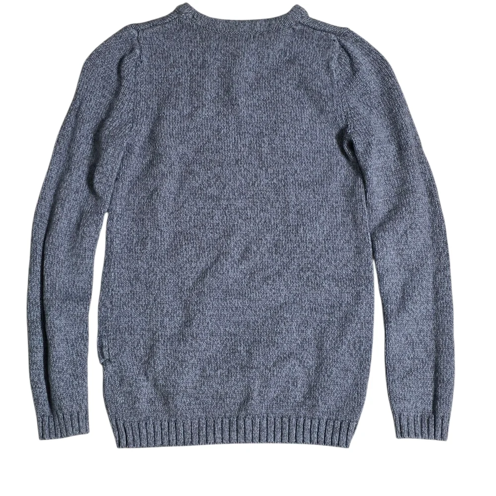 Tahari Girls Gray Sweater with Red Heart Size Medium 7/8